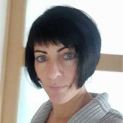 Je-suis Je suis Carine